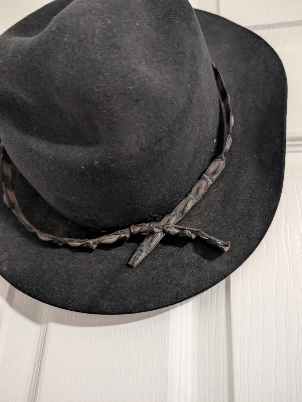 Akubra Mens Hat Pure Fur Felt Hat 56 Black Australia Stockman Outback - Picture 2 of 7